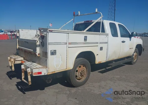 2008 Chevrolet Silverado 2500Hd Work Truck z USA, uszkodzony, nr VIN 1GCHK29K58E140251